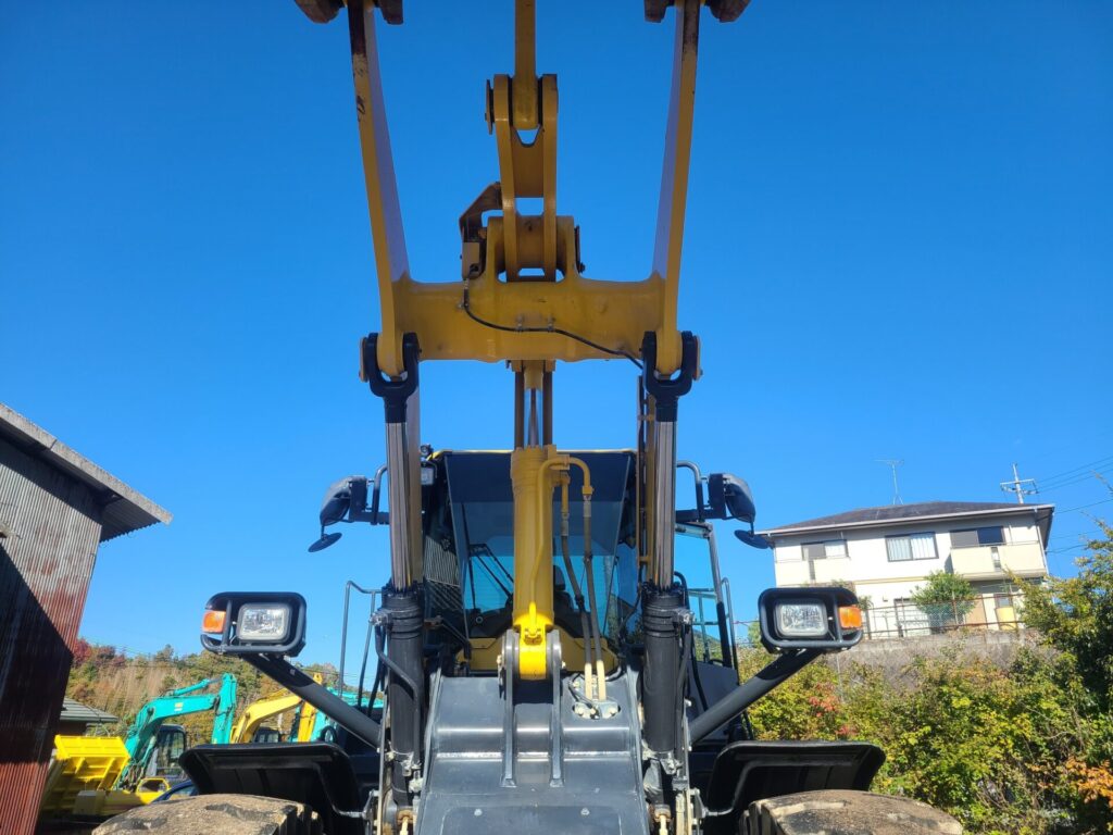 26 / 70